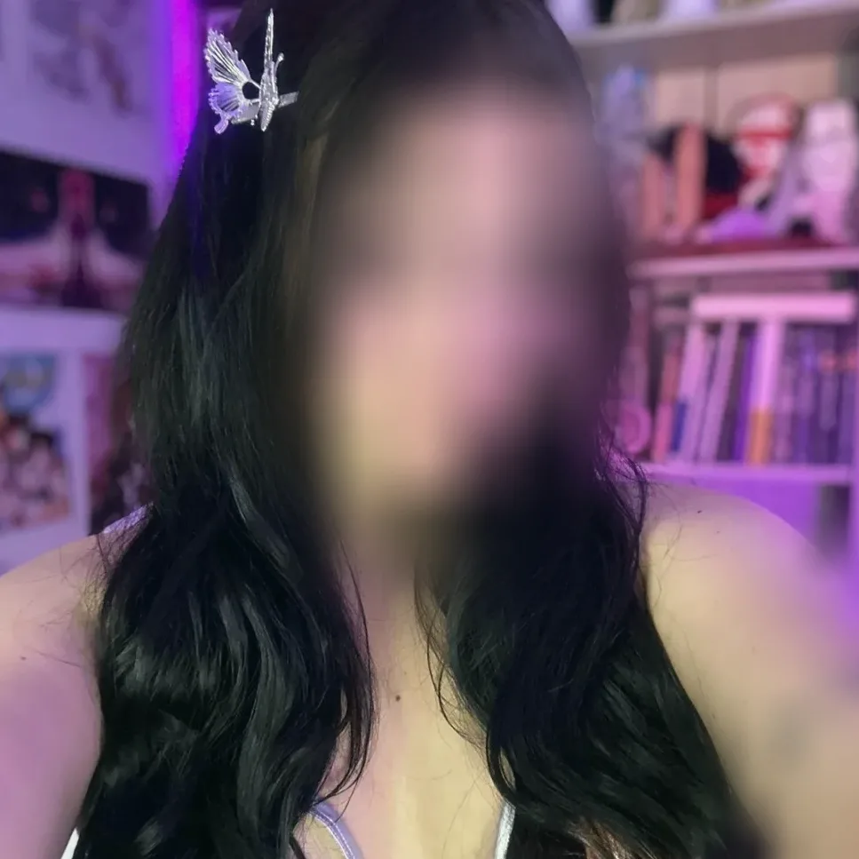 Jeanette, 26